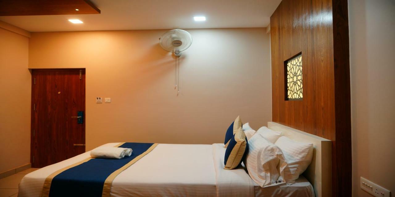 Nextel Inn, Calicut Exterior foto