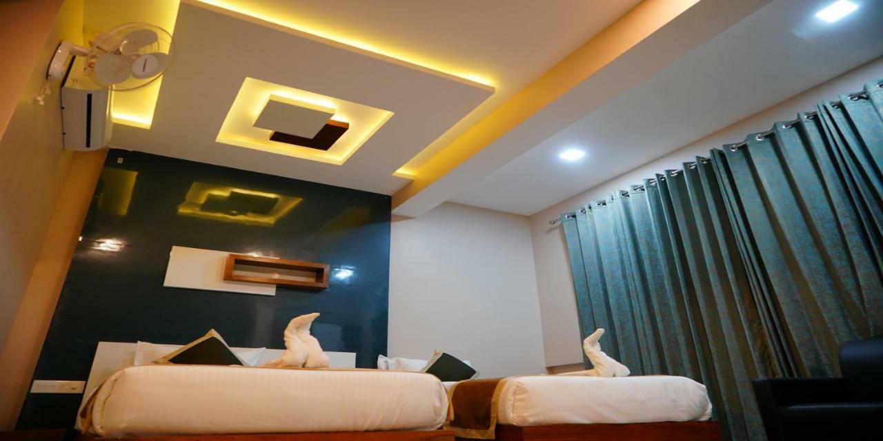 Nextel Inn, Calicut Exterior foto