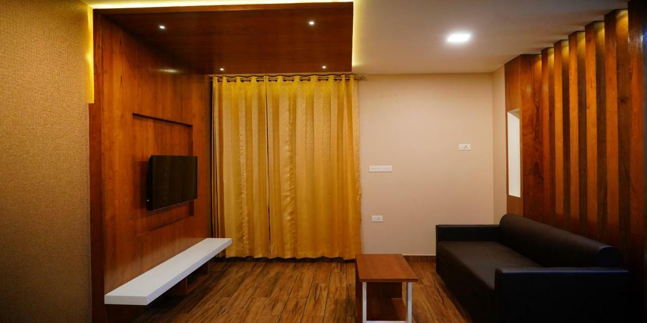 Nextel Inn, Calicut Exterior foto