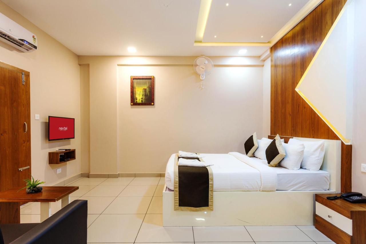 Nextel Inn, Calicut Exterior foto