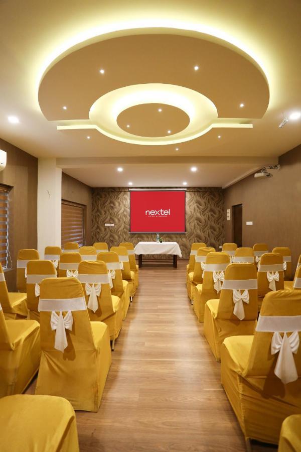 Nextel Inn, Calicut Exterior foto