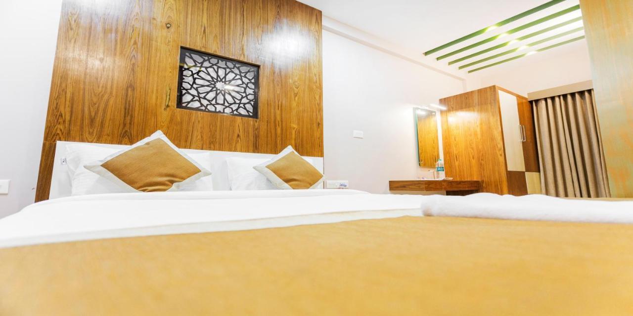 Nextel Inn, Calicut Exterior foto